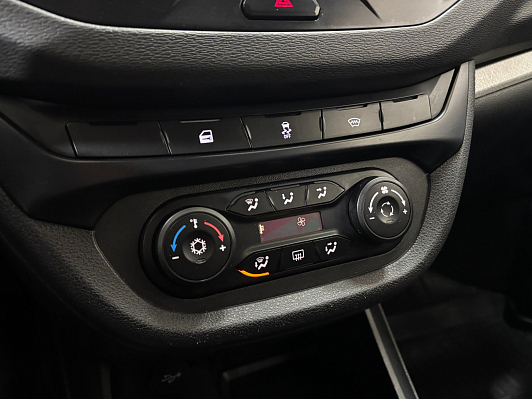 Lada (ВАЗ) Vesta Comfort Winter, 2020 года, пробег 61825 км