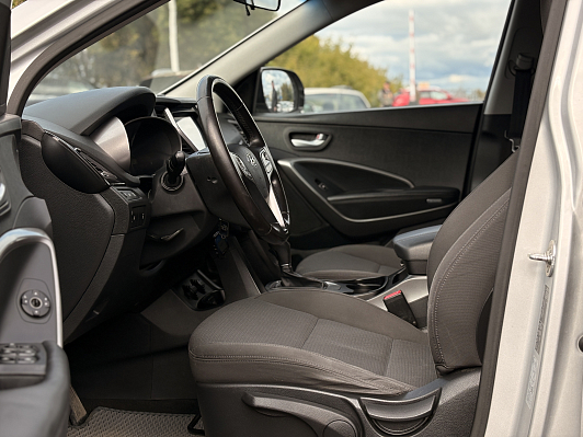 Hyundai Santa Fe Comfort, 2015 года, пробег 172012 км