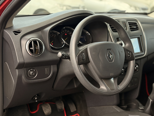 Renault Sandero Confort, 2017 года, пробег 82100 км