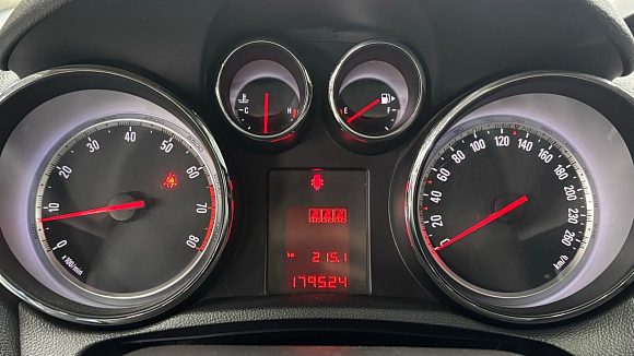 Opel Mokka Enjoy, 2013 года, пробег 179326 км