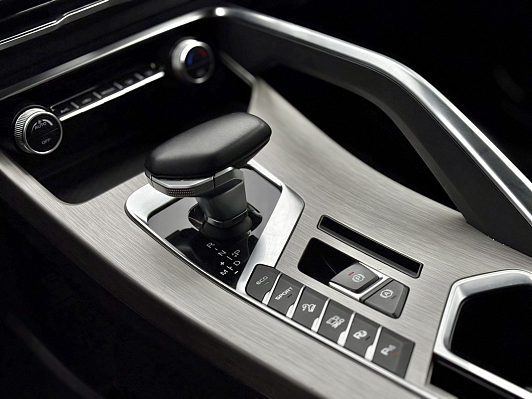 Geely Coolray Flagship, 2023 года, пробег 113200 км
