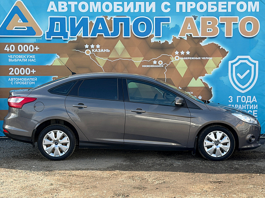Ford Focus SYNC Edition, 2014 года, пробег 130000 км