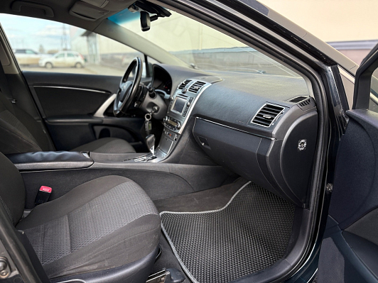 Toyota Avensis, 2011 года, пробег 184380 км