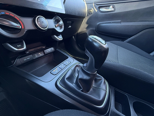 Kia Rio Comfort, 2017 года, пробег 112000 км