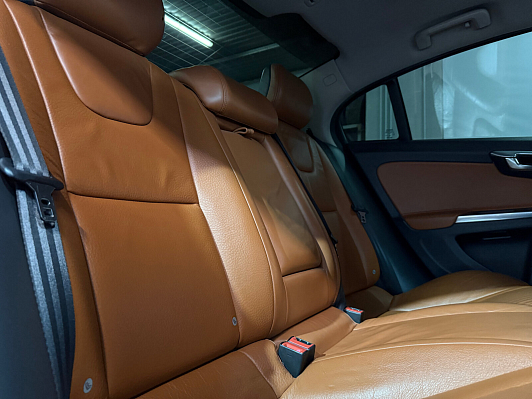 Volvo S60 Momentum, 2013 года, пробег 185117 км