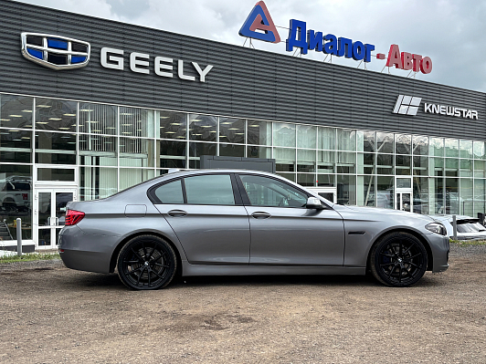 BMW 5 серии, 2013 года, пробег 259279 км