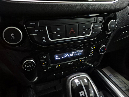 Geely Emgrand X7, 2017 года, пробег 58626 км