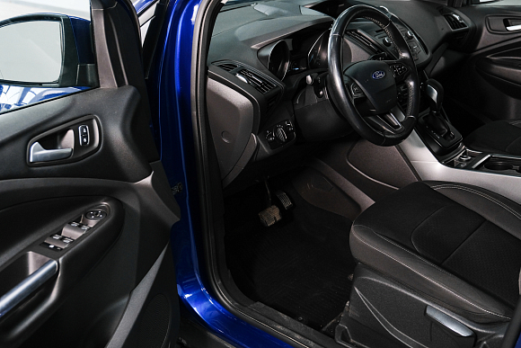 Ford Kuga Trend, 2018 года, пробег 189499 км
