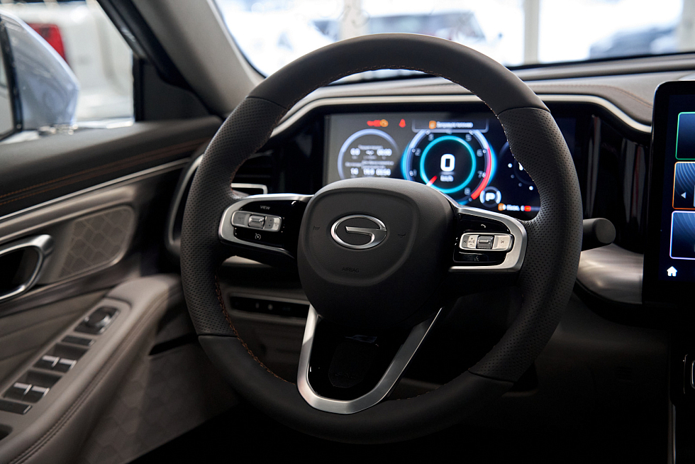 GAC GS8 GL, серебряный