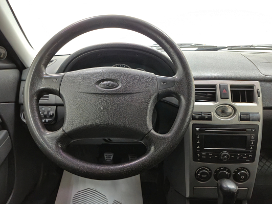 Lada (ВАЗ) Priora Люкс, 2011 года, пробег 281492 км