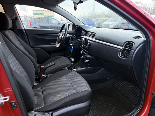 Kia Rio Luxe, 2019 года, пробег 149639 км