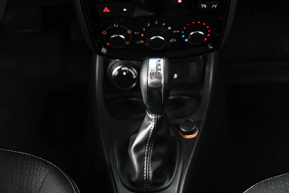 Nissan Terrano Elegance, 2021 года, пробег 14500 км