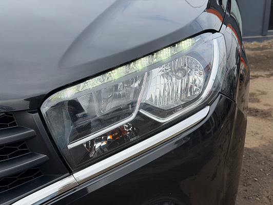 Lada (ВАЗ) XRAY Comfort, 2016 года, пробег 93000 км