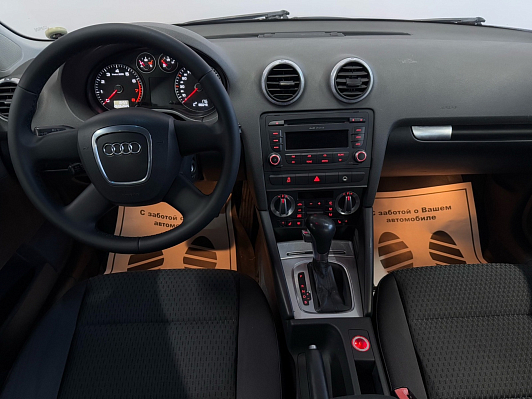 Audi A3, 2010 года, пробег 180000 км