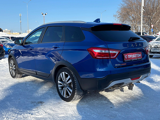 Lada (ВАЗ) Vesta Luxe, 2021 года, пробег 73072 км