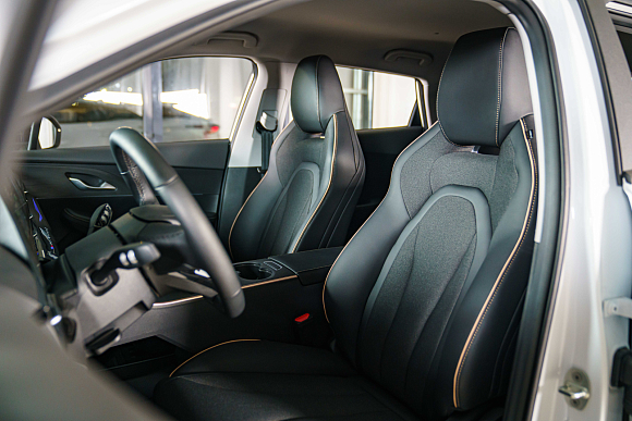 Omoda C5 Lifestyle, белый