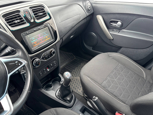 Renault Sandero Stepway Drive, 2019 года, пробег 89220 км
