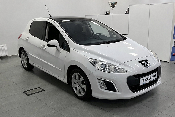Peugeot 308 Allure, 2012 года, пробег 130000 км