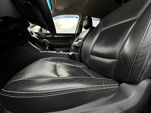 Subaru Outback Elegance, 2015 года, пробег 200289 км