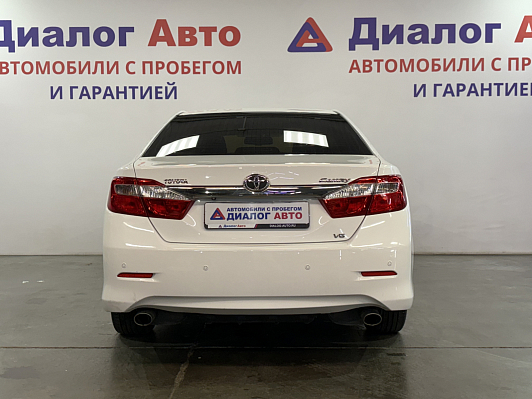Toyota Camry, 2013 года, пробег 221915 км
