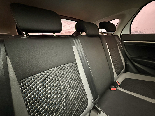 Lada (ВАЗ) Vesta Luxe Multimedia (2017-2019), 2018 года, пробег 161963 км