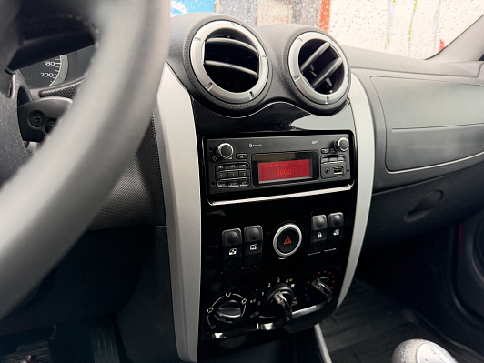 Lada (ВАЗ) Largus Luxe (5 мест), 2019 года, пробег 123500 км