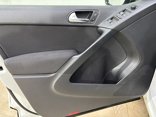 Volkswagen Tiguan, 2016 года, пробег 109533 км