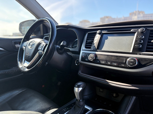 Toyota Highlander Люкс, 2014 года, пробег 166000 км