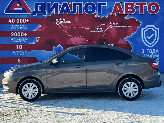 Lada (ВАЗ) Vesta Comfort Multimedia (2015-2016), 2019 года, пробег 90000 км