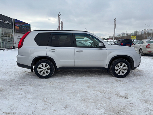 Nissan X-Trail SE High, 2011 года, пробег 302671 км
