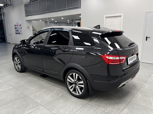 Lada (ВАЗ) Vesta Comfort, 2019 года, пробег 113000 км
