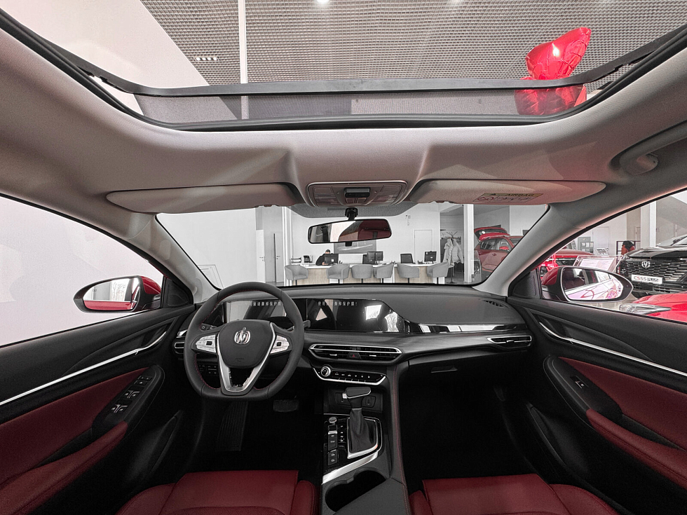 Changan Eado Plus LX, красный