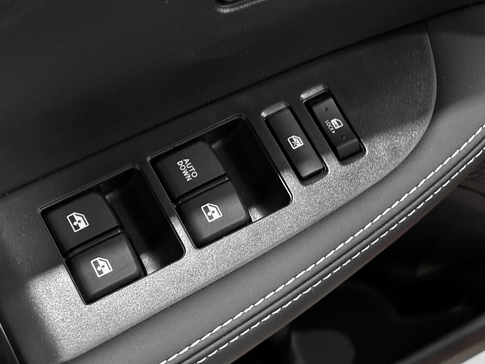 Changan Alsvin Luxe, красный