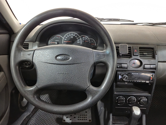 Lada (ВАЗ) Priora Норма, 2011 года, пробег 244396 км