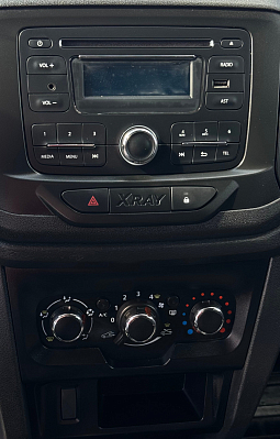Lada (ВАЗ) XRAY Comfort, 2016 года, пробег 104000 км