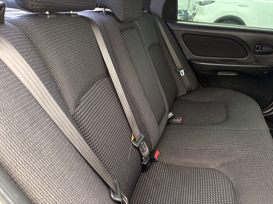 Hyundai Sonata, 2005 года, пробег 279136 км