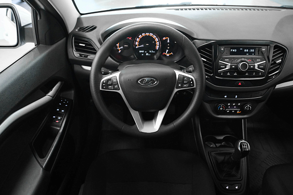 Lada (ВАЗ) Vesta Comfort, 2020 года, пробег 64000 км