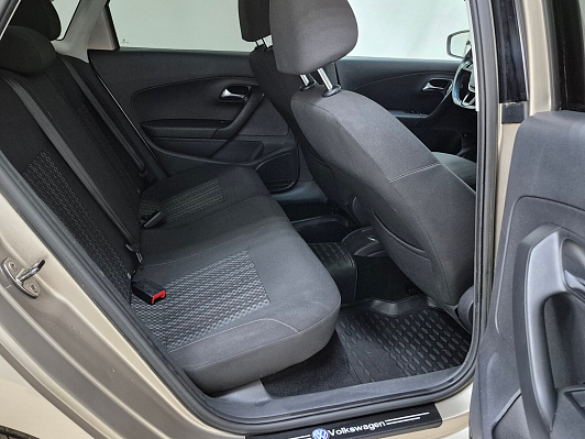 Volkswagen Polo Trendline, 2016 года, пробег 142281 км
