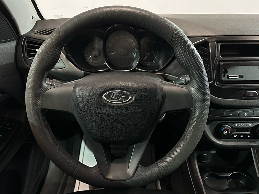 Lada (ВАЗ) Vesta Classic Start (2018-2019), 2017 года, пробег 183000 км