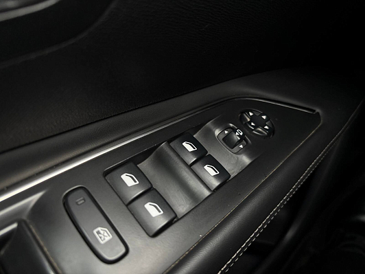 Peugeot 3008 Allure, 2018 года, пробег 151743 км