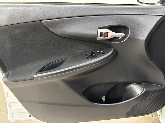 Toyota Corolla, 2009 года, пробег 208848 км