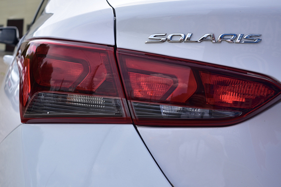 Hyundai Solaris Специальная Серия "10 лет", 2021 года, пробег 89000 км