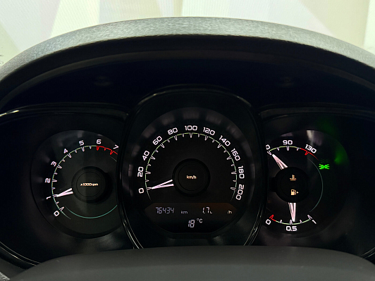 Lada (ВАЗ) Vesta Comfort Optima, 2016 года, пробег 76274 км