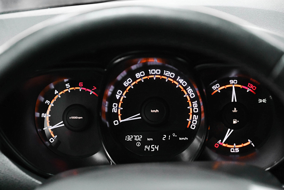 Lada (ВАЗ) Vesta, 2020 года, пробег 132673 км