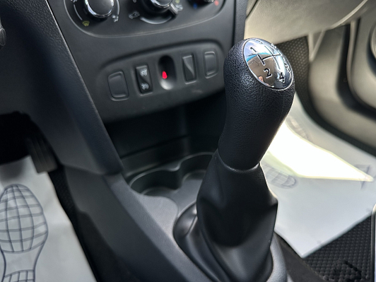 Renault Sandero Drive, 2019 года, пробег 148000 км