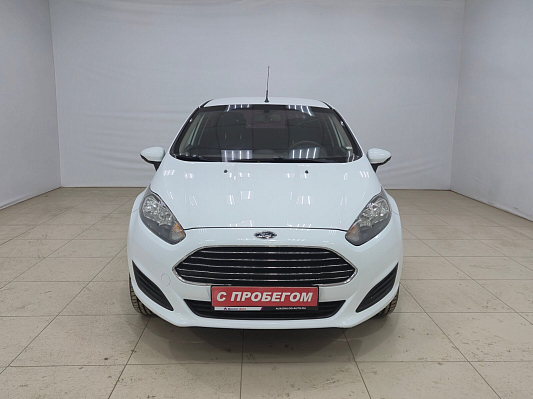 Ford Fiesta Trend, 2015 года, пробег 190030 км