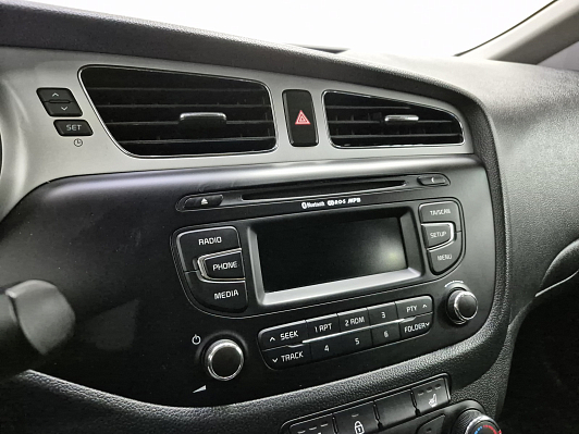 Kia Ceed Comfort, 2014 года, пробег 213768 км