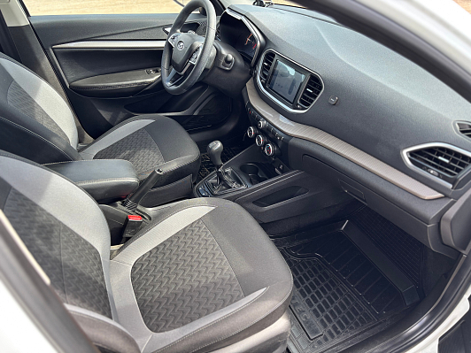 Lada (ВАЗ) Vesta, 2023 года, пробег 107144 км