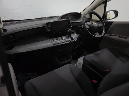 Honda Freed, 2009 года, пробег 220130 км