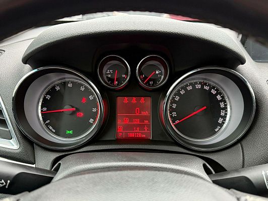 Opel Mokka Enjoy, 2014 года, пробег 180126 км